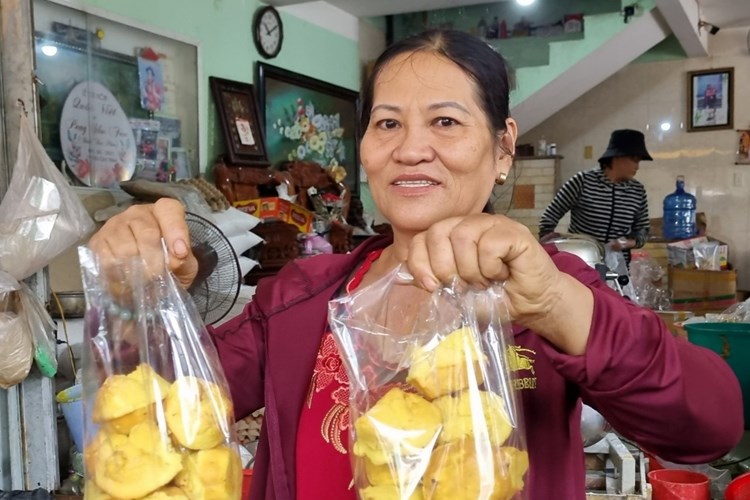 Bánh thuẫn ngày Tết - Anh 5