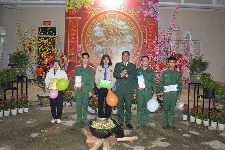 Đêm giao thừa của những người lính đảo Lý Sơn - Anh 3
