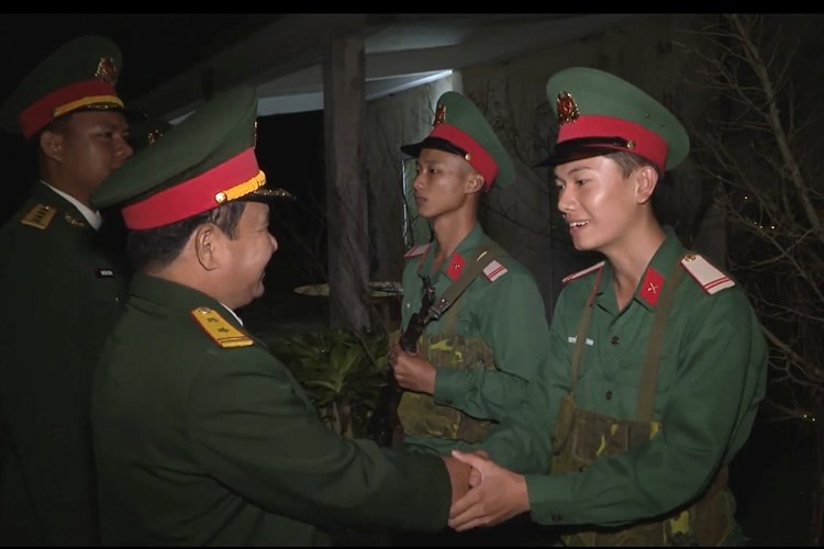 Đêm giao thừa của những người lính đảo Lý Sơn - Anh 6