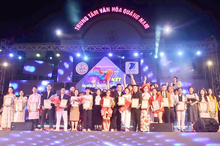 Chung kết cuộc thi Tìm kiếm tài năng nghệ thuật tỉnh Quảng Nam - Anh 1