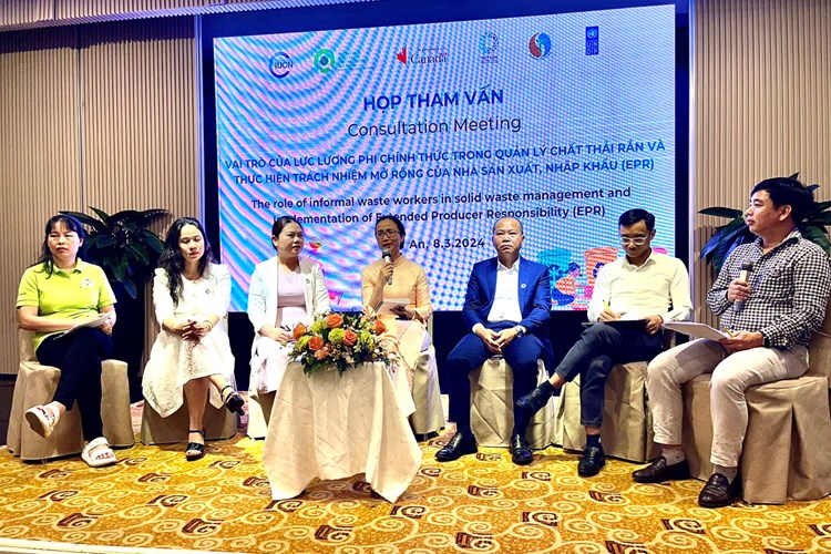 Tham vấn vai trò của lực lượng lao động phi chính thức trong giảm thiểu chất thải rắn - Anh 2