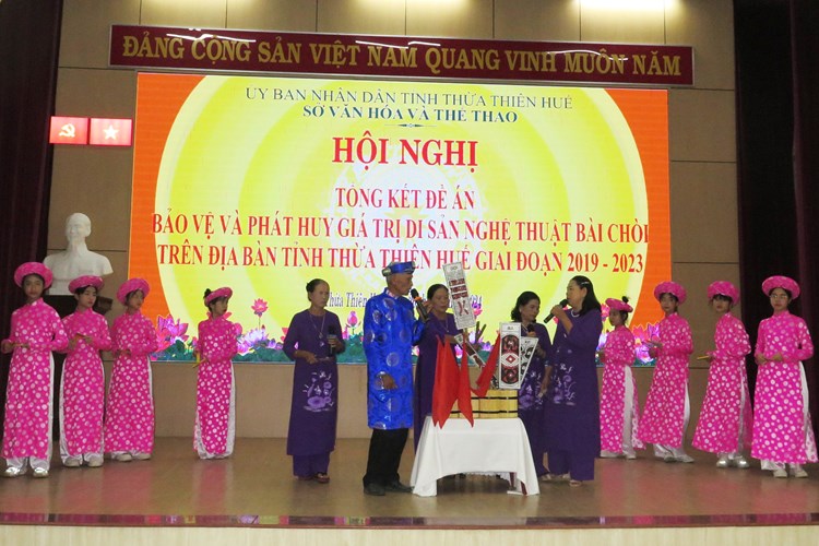 Thừa Thiên Huế: Đẩy mạnh phát huy giá trị di sản nghệ thuật Bài Chòi - Anh 2