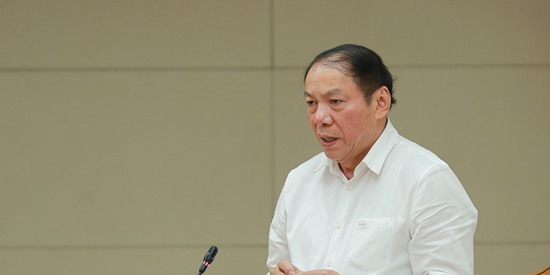Khuyến khích, thúc đẩy văn học phát triển - Anh 2