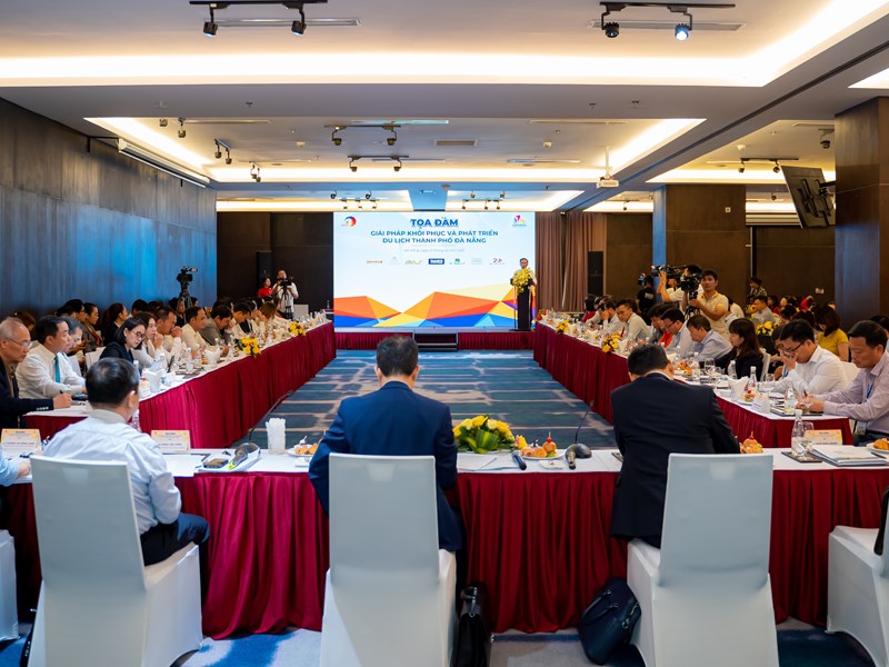 Cứu du lịch Đà Nẵng để vực dậy du lịch miền Trung - Anh 1