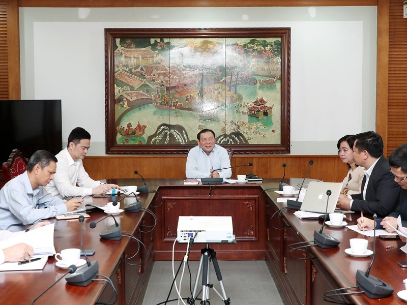 Dùng “đòn bẩy” thể chế để phát triển du lịch - Anh 2
