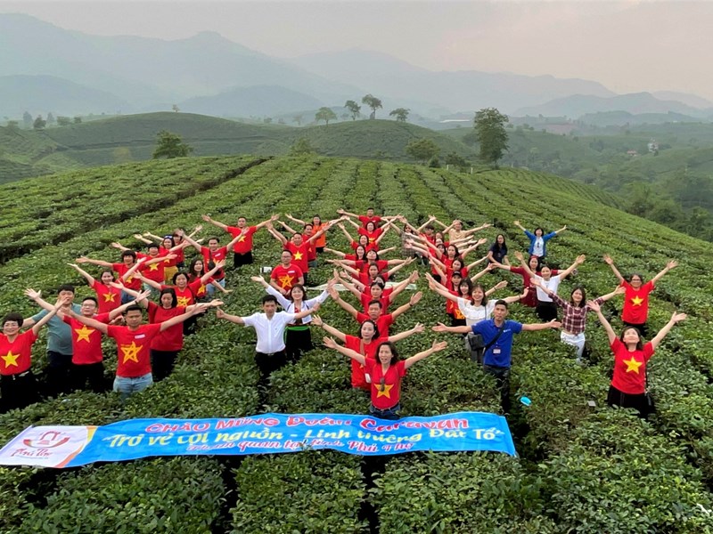 Phú Thọ: Mở đầu đợt kích cầu mới bằng tour caravan về đất Tổ - Anh 5