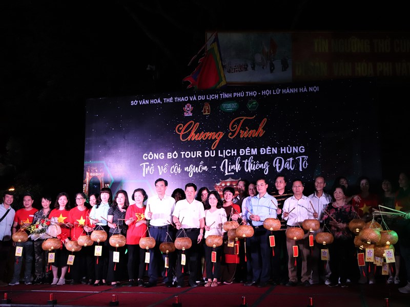 Phú Thọ: Mở đầu đợt kích cầu mới bằng tour caravan về đất Tổ - Anh 1