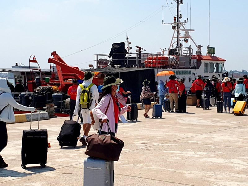 Thị trường nội địa là điểm tựa để phát triển du lịch bền vững - Anh 4