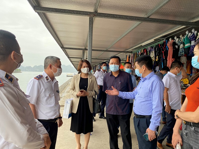 Các trung tâm du lịch đẩy mạnh phòng, chống dịch Covid-19 - Anh 4