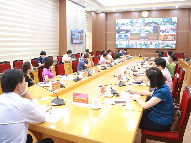 Quảng Ninh: Tạm dừng các hoạt động kích cầu du lịch ở thành phố Hạ Long - Anh 2