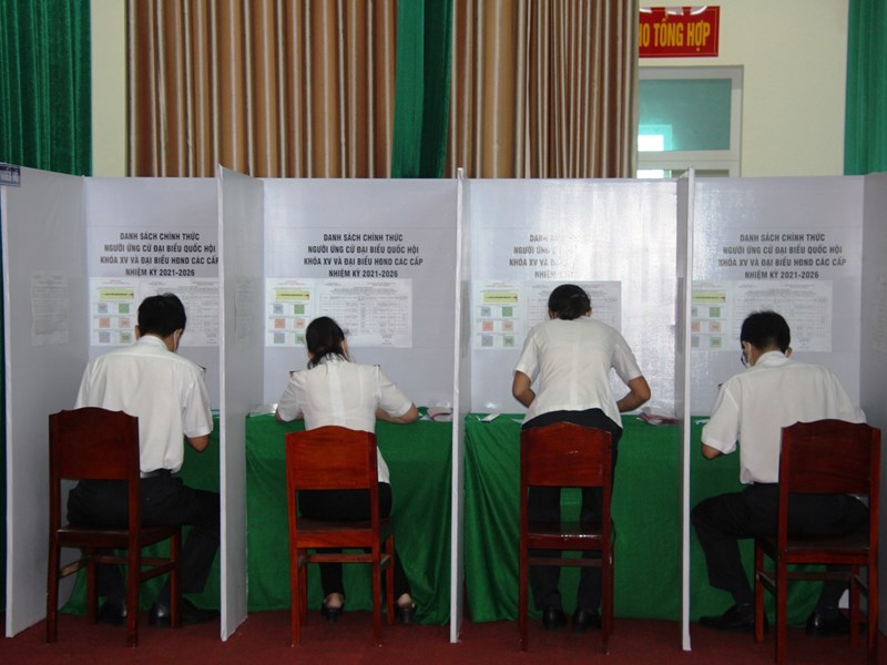 Tưng bừng Ngày hội non sông - Anh 10