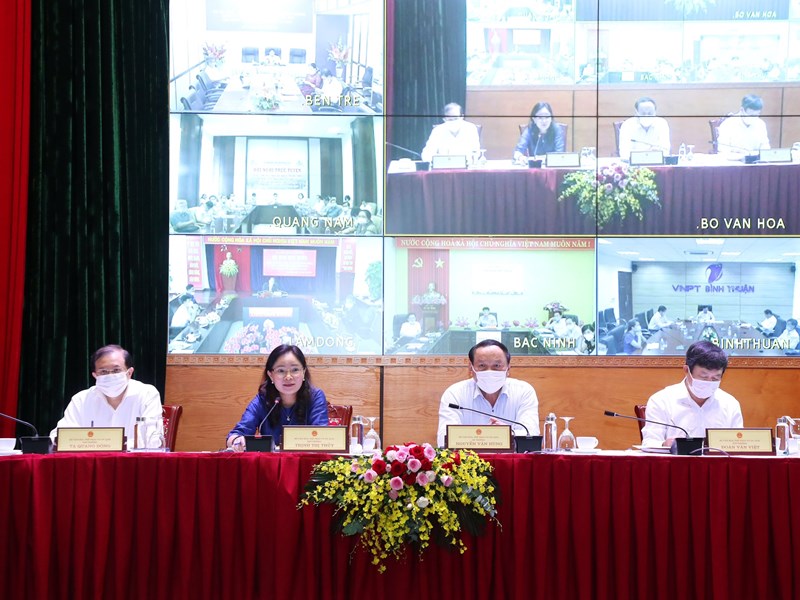 Bộ trưởng Nguyễn Văn Hùng: Hãy nhóm lên ngọn lửa hồng từ trái tim những người làm Văn hoá - Anh 3