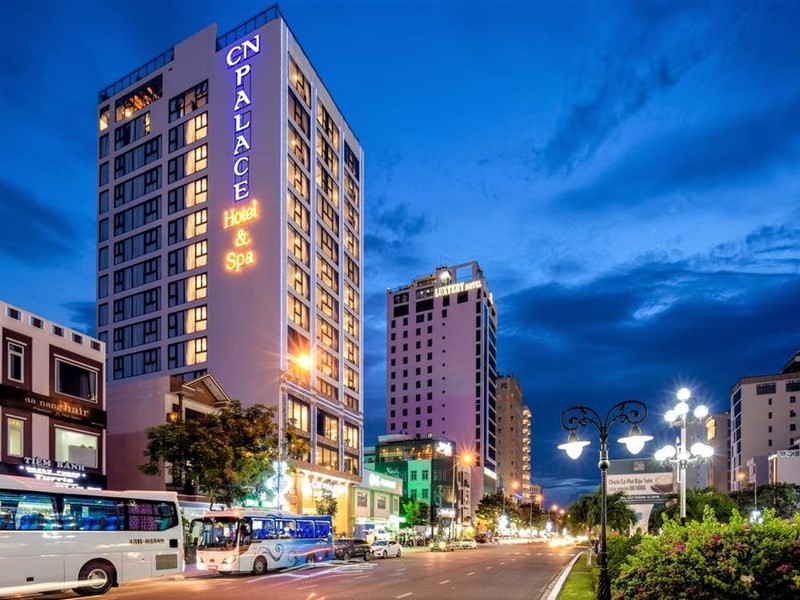 Liên kết, hợp tác chặt chẽ để phát triển du lịch trở thành ngành kinh tế mũi nhọn - Anh 5