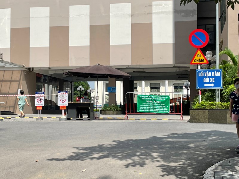 Hà Nội: Người dân trở lại cuộc sống bình thường trong tình hình mới - Anh 6