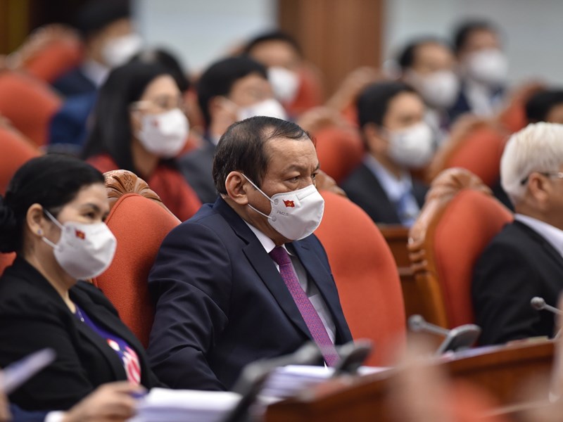 Hội nghị TƯ 4 thống nhất cao ban hành Quy định mới về những điều đảng viên không được làm - Anh 4