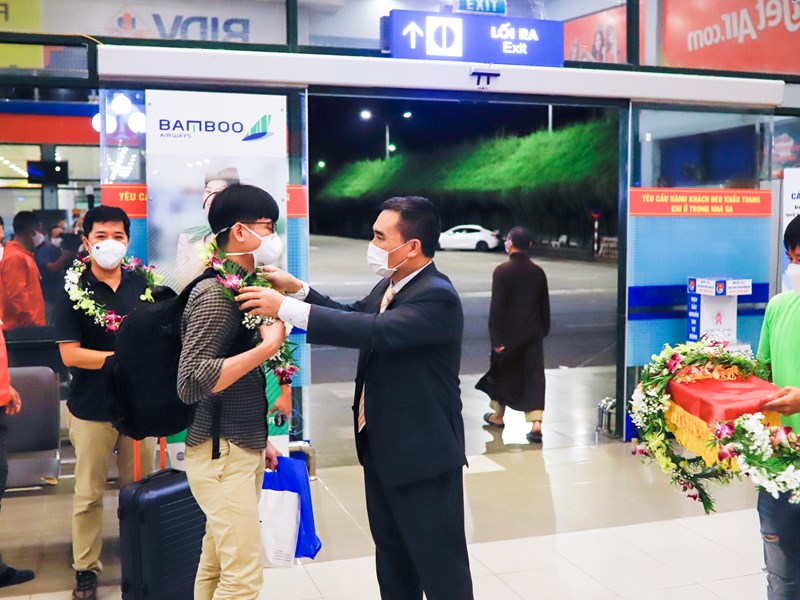 Quảng Bình đón đoàn du khách đến từ TP. Hồ Chí Minh - Anh 3