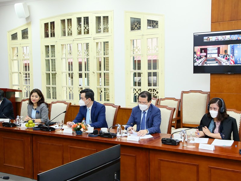 Khẳng định Việt Nam là một điểm đến đầu tư an toàn - Anh 5