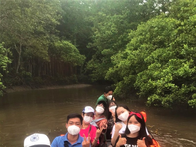 Thời điểm chín muồi để mở cửa du lịch an toàn - Anh 3