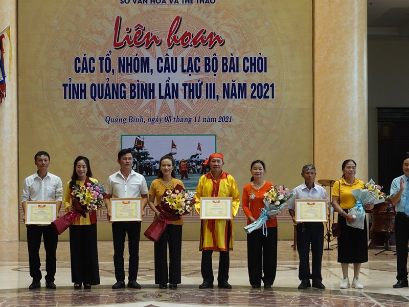 Quảng Bình: Lưu giữ và trao truyền nghệ thuật Bài chòi - Anh 4