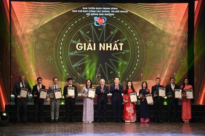 Thủ tướng: Thông tin đối ngoại có nhiệm vụ biến văn hóa thành nguồn lực để gia tăng “sức mạnh mềm” - Anh 3