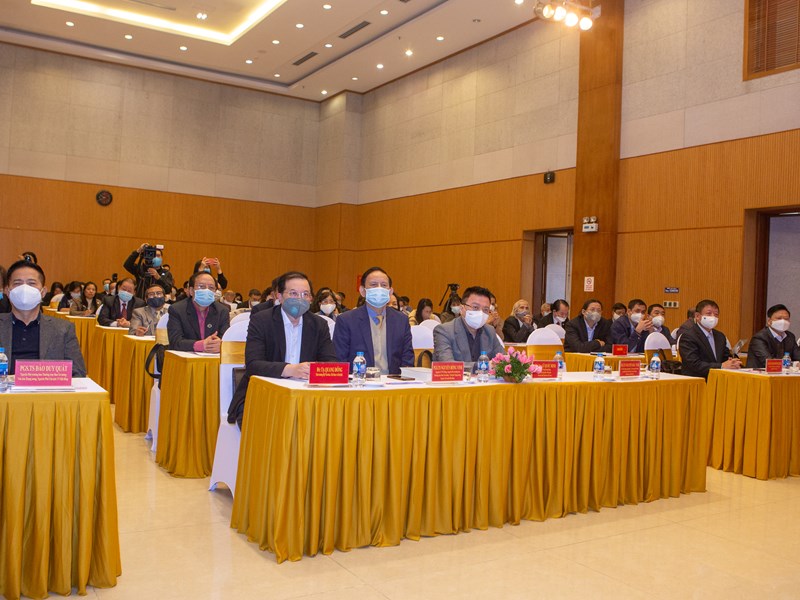 Hội thảo: Văn học, nghệ thuật với những vấn đề quan trọng, cấp thiết của đất nước hôm nay - Anh 2