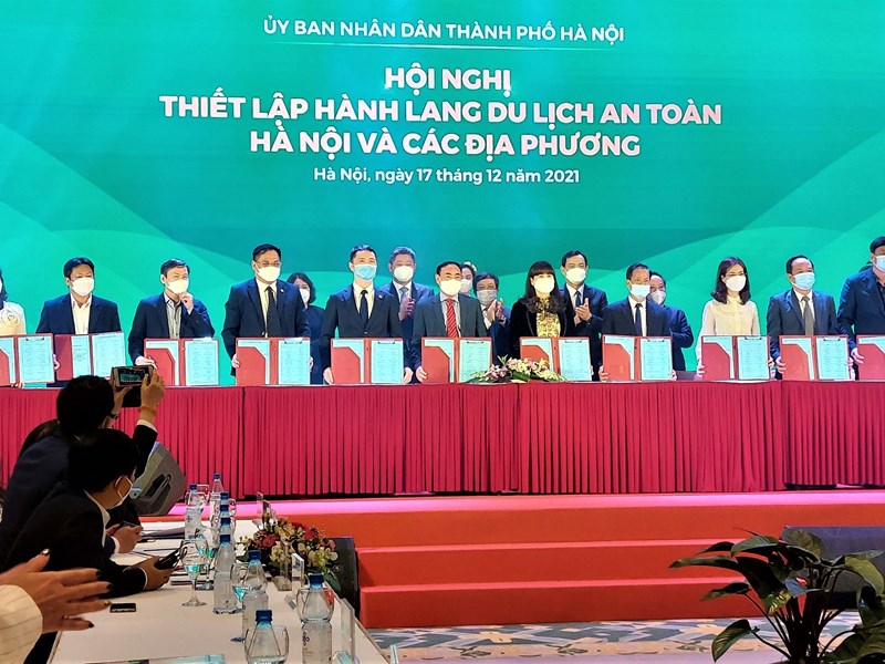 Tránh vì quá khắt khe phòng, chống dịch mà làm mất đi cơ hội phục hồi du lịch - Anh 4