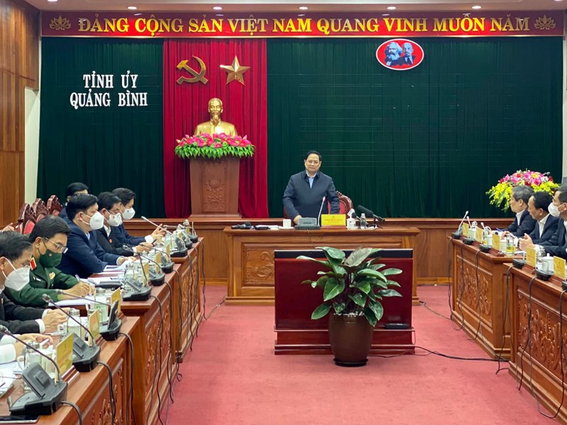 Thủ tướng Phạm Minh Chính: Quảng Bình có nhiều tiềm năng để phát triển du lịch, dịch vụ - Anh 1