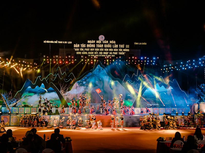 Khai mạc Ngày Hội văn hóa dân tộc Mông lần III năm 2021: Tôn vinh văn hóa của một dân tộc giàu truyền thống - Anh 5