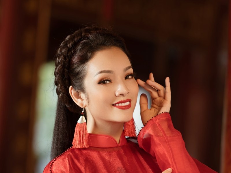 Ca sĩ Tân Nhàn:  MV 