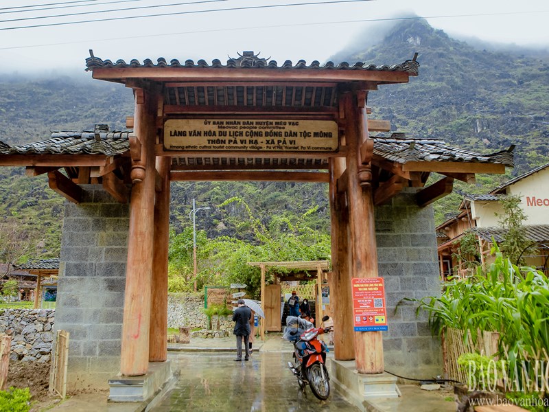 Làng Văn hoá du lịch cộng đồng dân tộc Mông - Điểm nhấn du lịch nơi miền đá Mèo Vạc - Anh 2