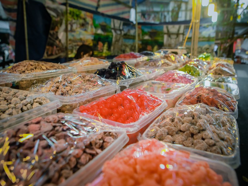 Chợ hoa xuân Hàng Lược vắng khách trong ngày đầu mở bán - Anh 17