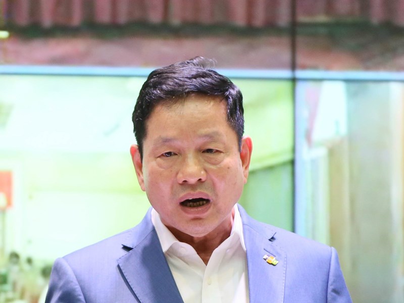 Bộ trưởng Nguyễn Văn Hùng: Đây là thời điểm chín muồi để mở cửa toàn bộ du lịch quốc tế - Anh 5