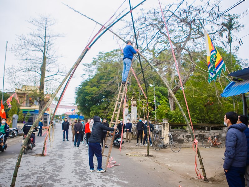 Nam Định: Người dân Thanh Khê háo hức dựng đu Tết - Anh 16