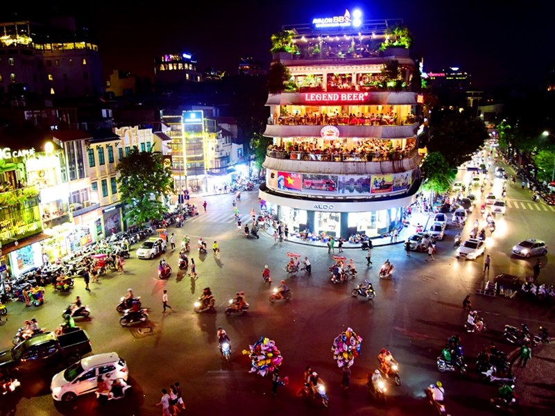 Hà Nội lọt Top 25 điểm đến hàng đầu thế giới dành cho người yêu ẩm thực - Anh 1