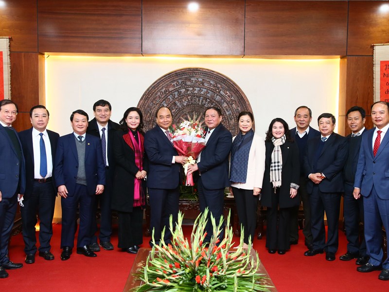 Chủ tịch nước: Nền văn hiến kỳ vĩ của dân tộc Việt Nam được tạo nên bởi 54 dân tộc anh em đoàn kết, gắn bó với nhau - Anh 1