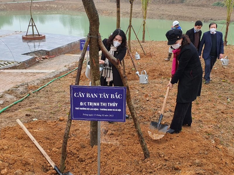 Chủ tịch nước: Nền văn hiến kỳ vĩ của dân tộc Việt Nam được tạo nên bởi 54 dân tộc anh em đoàn kết, gắn bó với nhau - Anh 19