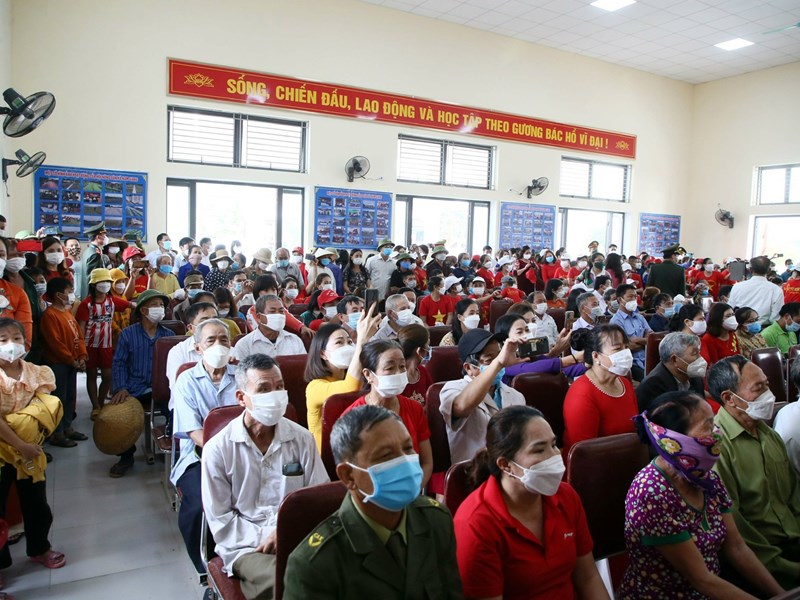Giao lưu, tham quan mô hình xây dựng đời sống văn hóa cơ sở trên quê hương Bác - Anh 6