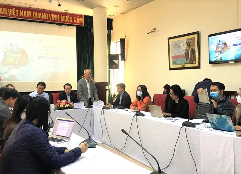 Diễn đàn “Du lịch Kon Tum - Tiềm năng và triển vọng” - Anh 3