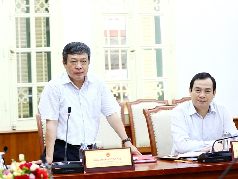 Bộ VHTTDL sẽ đồng hành với Bình Thuận để các sự kiện trong Năm Du lịch 2023 xứng tầm quốc gia - Anh 3
