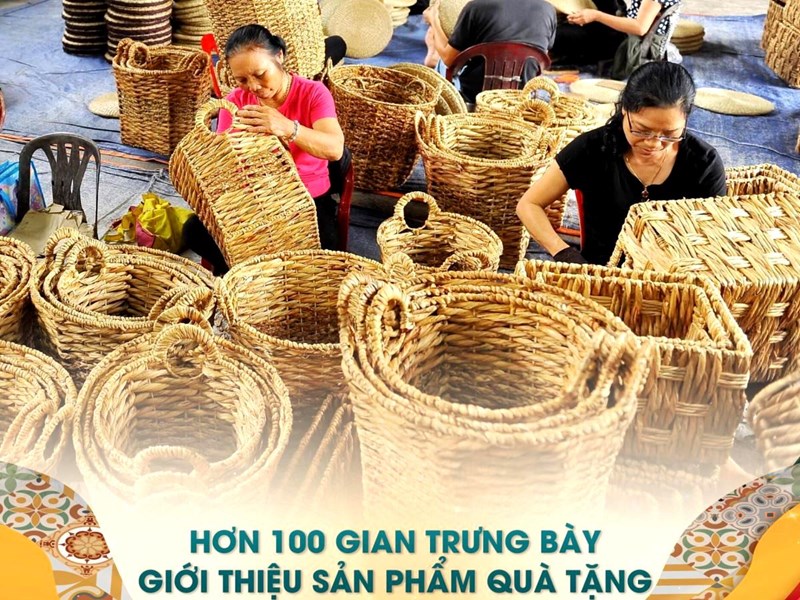 Lễ hội Quà tặng Du lịch Hà Nội năm 2022 - Anh 1