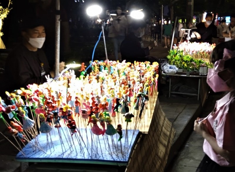 Nhộn nhịp Lễ hội quà tặng du lịch Hà Nội - Anh 5