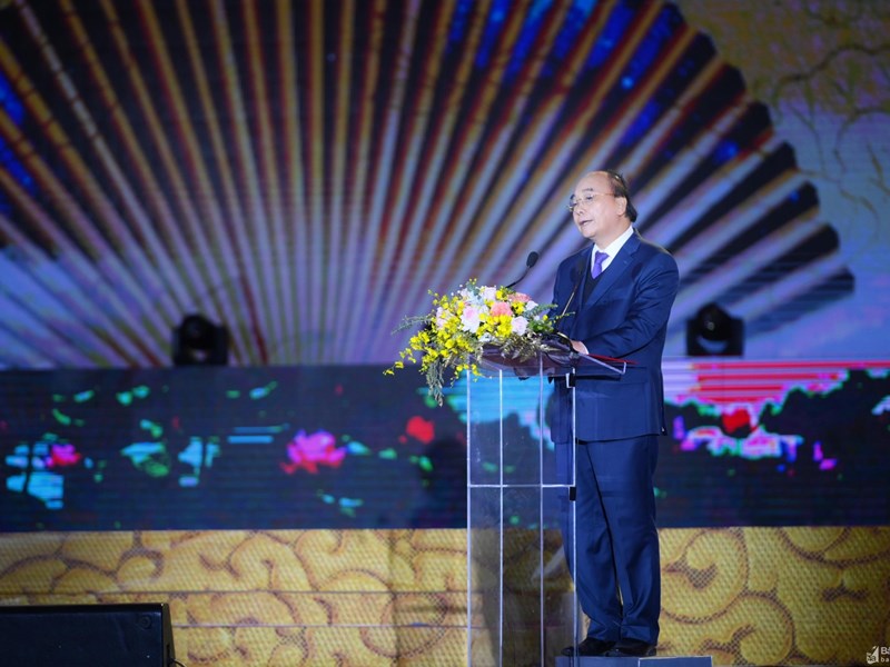 Vinh danh “Bà chúa thơ Nôm” là vinh danh trí tuệ, nhân văn, bác ái của người Việt Nam - Anh 1
