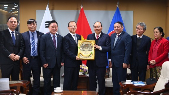 Những nỗ lực thúc đẩy hợp tác văn hóa, thể thao, du lịch góp phần đưa quan hệ Việt Nam - Hàn Quốc lên tầm cao mới - Anh 3