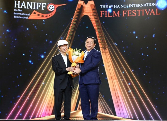 Khởi động bình chọn 10 sự kiện văn hóa, thể thao và du lịch tiêu biểu năm 2022 - Anh 17
