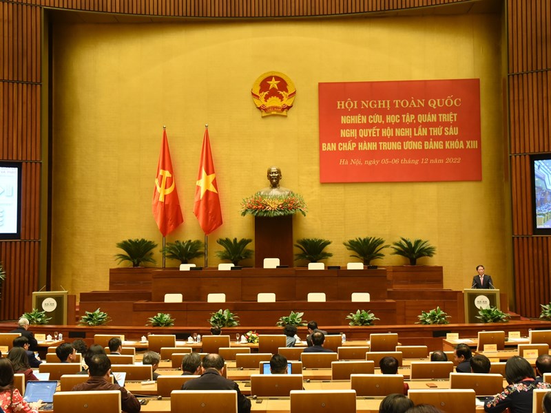 Triển khai thực hiện hiệu quả Nghị quyết Trung ương 6 - Anh 1