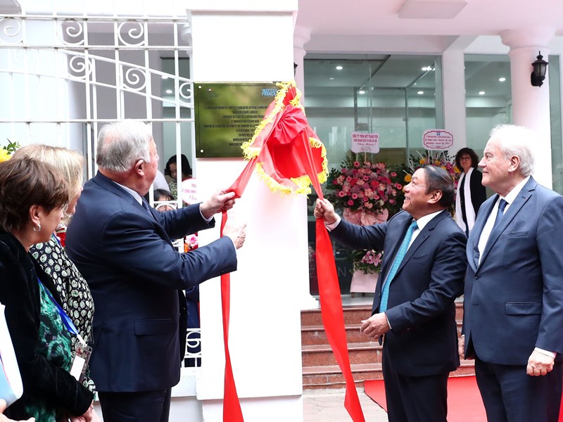 Tăng cường hợp tác văn hoá, góp phần thúc đẩy quan hệ đối tác chiến lược Việt Nam - Pháp - Anh 4