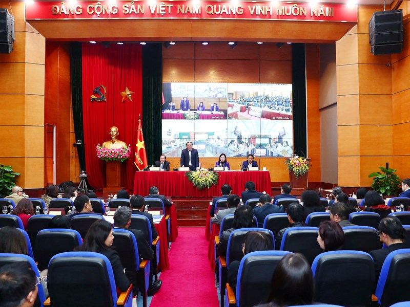 Bộ trưởng Nguyễn Văn Hùng: Phải xây dựng môi trường văn hoá ngay trong chính cơ quan, đơn vị, tổ chức của mình - Anh 13