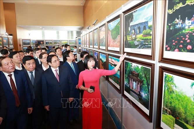 Hội nghị triển khai chương trình hành động về phát triển vùng Bắc Trung Bộ và duyên hải Trung Bộ - Anh 3