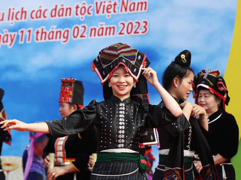 Quyền Chủ tịch nước Võ Thị Ánh Xuân: Đảng và Nhà nước luôn đặc biệt coi trọng vị trí, vai trò của văn hoá - Anh 19