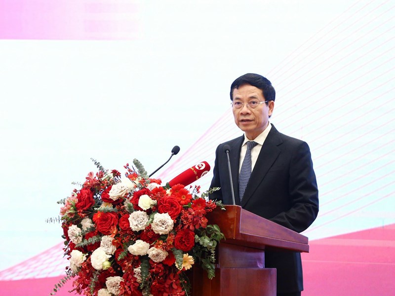 Để văn hoá là sức mạnh trường tồn của dân tộc - Anh 1